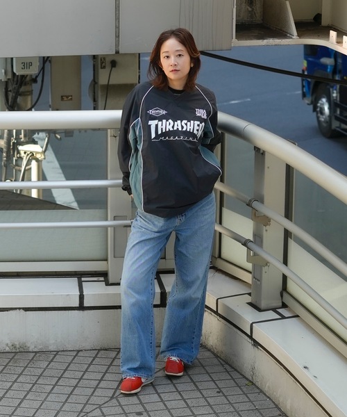 thrasher ナイロン プルオーバー ライトグレー THRASHER（スラッシャー） NYLON PULLOVER TOPS/スラッシャー