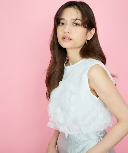 tシャツ 3Dフラワーチュールレイヤードプルオーバー「手洗い可能」 レディース
