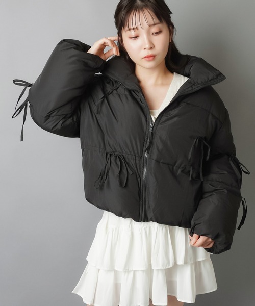 SPINNS（スピンズ） ダウンコート ダウンジャケット リボンで甘さ盛り