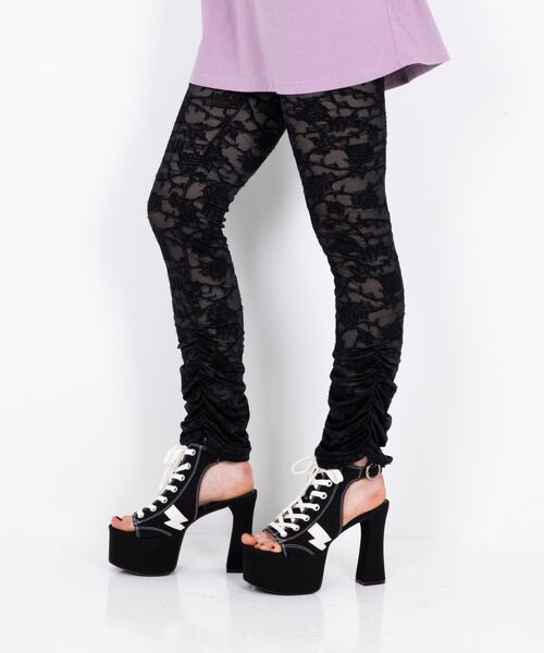 HYSTERIC GLAMOUR（ヒステリックグラマー） パンツ HYSTERIC ROSE柄