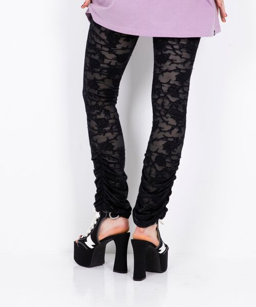 HYSTERIC GLAMOUR（ヒステリックグラマー） パンツ HYSTERIC ROSE柄