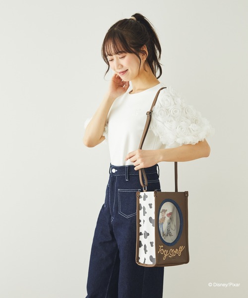 東京ディズニーリゾート トイ・ストーリー ボディバッグ Amazon.co.jp: トイストーリー ショルダーバッグ(黒) 【東京