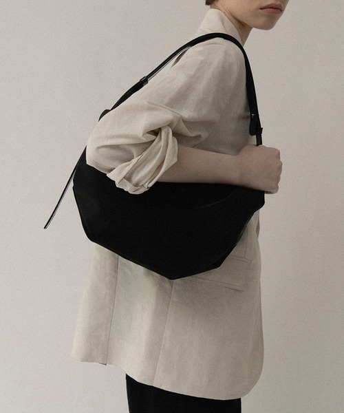 【NOTHING WRITTEN】★HT nylon shoulder bag☆軽いバッグ Nothing Written - HT Nylon Shoulder Bag | HBX - Globally