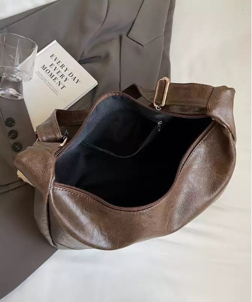 gossip!ロサンゼルス ショルダーストラップ ショルダーバッグ バッグ