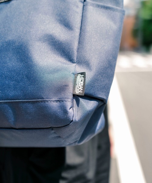 UNIT（NIXON） スマホショルダー トートバッグ 「NEVEREND/ネバー