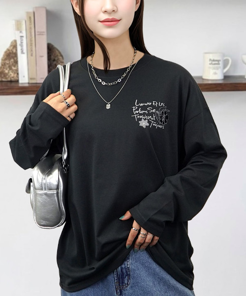 Candlestick tシャツ ゆったり 着やすい モード フラワー ラメ刺繍