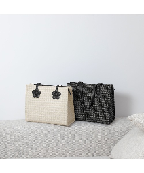 MARY QUANT（マリークヮント） トートバッグ マリークワント スクエア