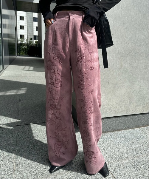 【完売品】AMERI VINTAGE ワイドパンツ 総レース アメリ パープル Ameri（アメリ） パンツ SYNTHETIC SUEDE EMBROIDERY PANTS レディース