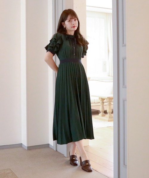 Cheek（チーク） 半袖ワンピース MEDIUM グリーン レディース