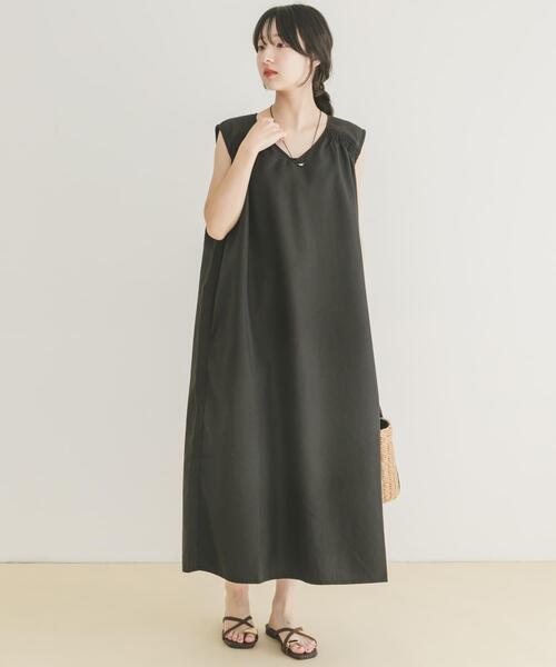 「ITEMS URBANRESEARCH」 ノースリーブワンピース FREE ブラック レディース_画像3