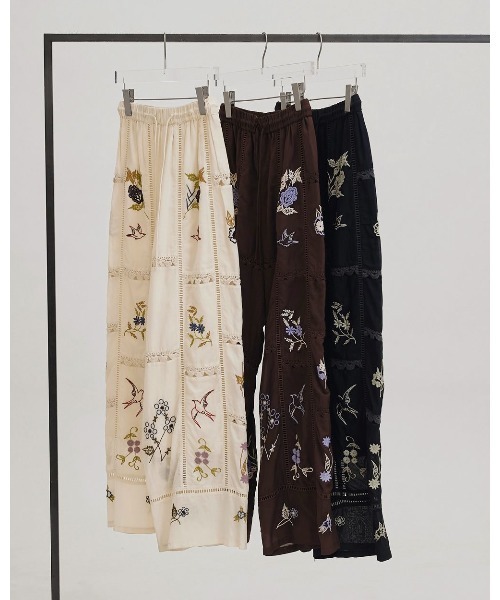 パンツ Embroidery Patchwork Trousers 12610719 メンズの画像