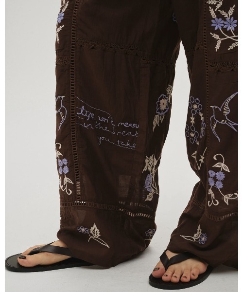 TODAYFUL パンツ Embroidery Patchwork Trousers 12610719 メンズ