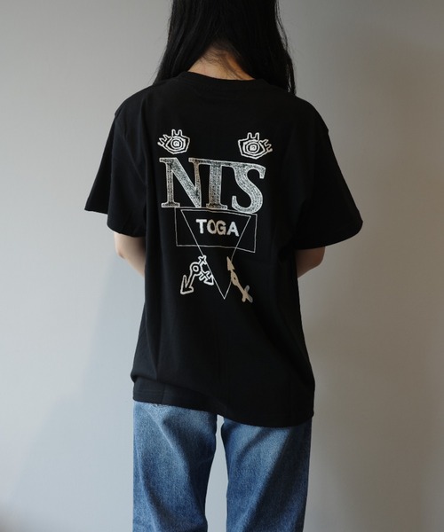 TOGA（トーガ） tシャツ 半袖 TOGA×NTS Back print T-shirt TOGA×NTS