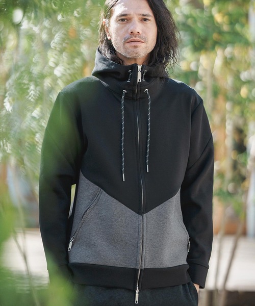 ブルゾン Columbia windbreaker Challenger FZ black color 2071553 at PRM US