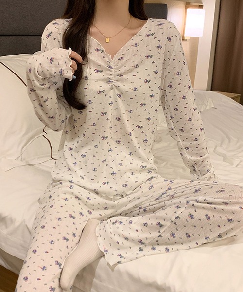 フラワーパステルルームウェアセット M4325 roomwear164x1.jpg