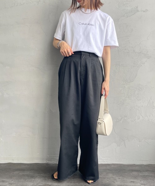 売れ筋商品|||カルバンクライン Tシャツ トップス レディース Women's Cotton Relaxed-Fit Logo T-Shirt Brilliant White Calvin Klein tシャツ 「Calvin Klein/カルバンクライン