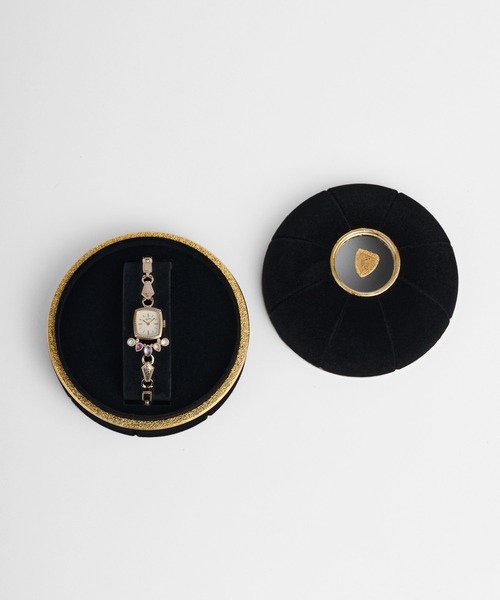 agete（アガット） 腕時計 「Limited Edition」スクエアフェイス