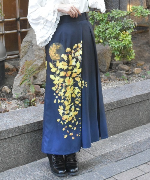 axes femme（アクシーズ ファム） ロング スカート 紅葉柄スカート
