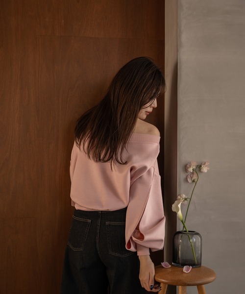 mideal（マイディール） スウェット off shoulder logo sweat / オフ