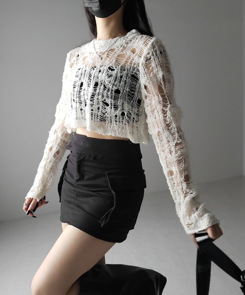 eme studios 短丈ニット eme studios 短丈ニット KNITWEAR | © EME STUDIOS, 2025