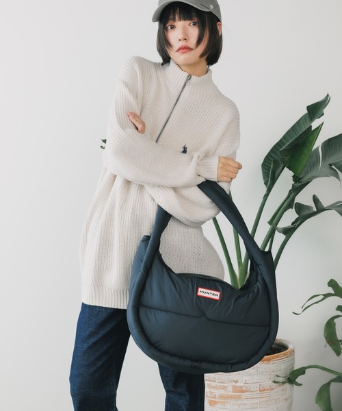 バッグ・カバンその他 HUNTER UNISEX Framed Puffer Large Hobo Whitewillow UBX3705KB HUNTER ハンドバッグ HUNTER/ハンター FRAMED PUFFER LARGE HOBO
