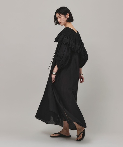 今季完売品　25SS カレンソロジー　ハンドスモッキングワンピース　ブラック 今季完売品 25SS カレンソロジー ハンドスモッキングワンピース