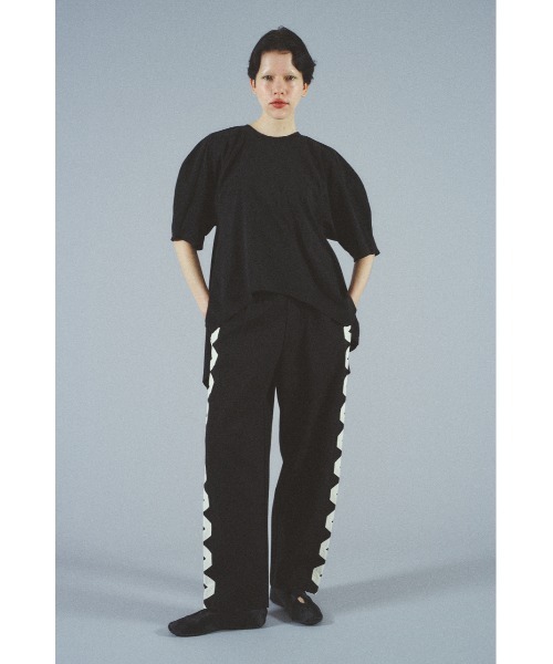 herin.cye カラーブロックフレアトップス HeRIN.CYE Color block flared tops BLK -ファッション通販