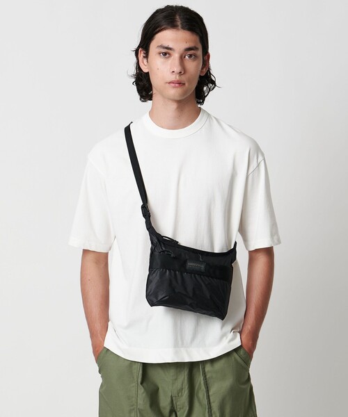 美品　BRIEFING ブラック サコッシュ BRIEFING 最大42% 8/10限定 ブリーフィング バッグ サコッシュ