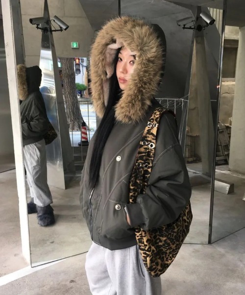 gossip!ロサンゼルス ブルゾン アウター ボリュームフェイクファー