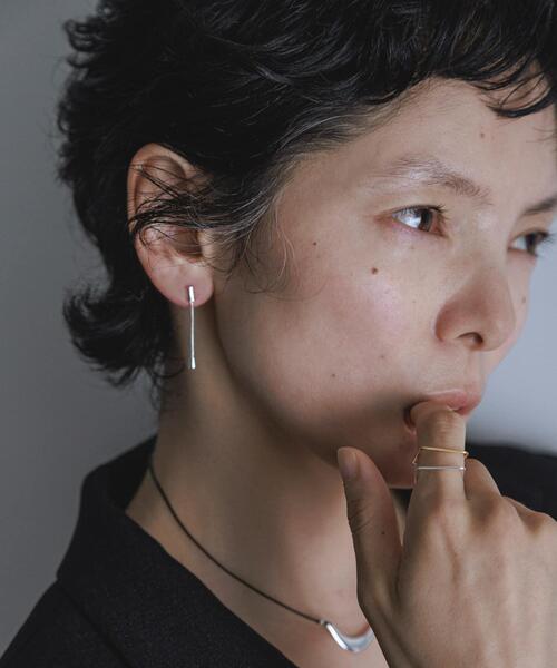 ピアス SMELLY so’　minimal bar chain pierce レディースの画像