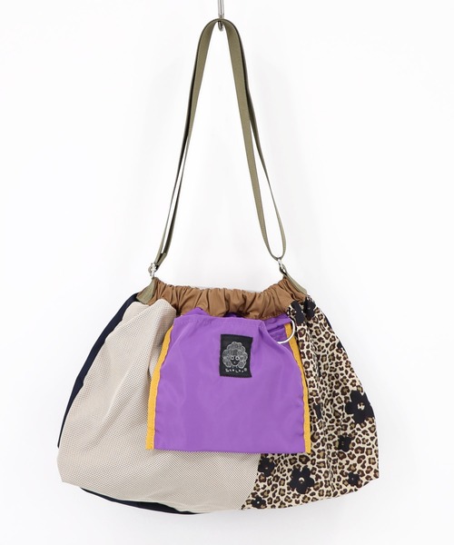 ♡FURLAコスタンザ♡パンチングフラワー♡巾着ハンドバッグ♡未使用♡ フルラ 巾着バッグ costanza（レディースバッグ） | ファッション の