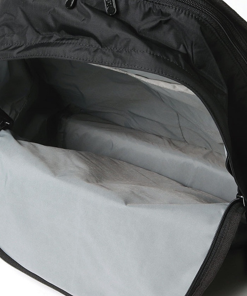 LeSportsac（レスポートサック） デイバック リュック ROUTE BACKPACK