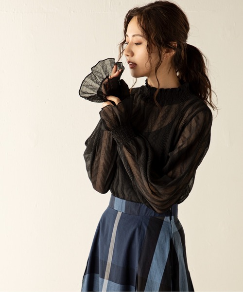 トップス MillionS MILLION CARATS（ミリオンカラッツ） ブラウス シャツ 立体感のある