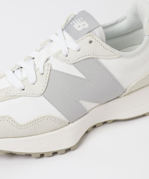 ニューバランス PH327GS 20.5㎝ ☆大人気☆大人OK! New Balance 327 Black/White (New Balance