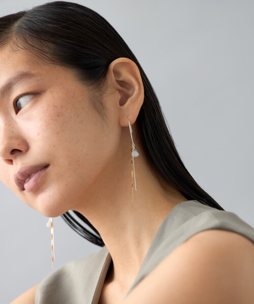 ピアス ピアス ブルーカルセドニー コンビカラー レディースの画像