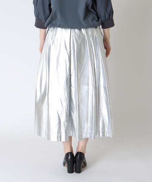 Three Four Time（スリーフォータイム） スカート メタリックスカート