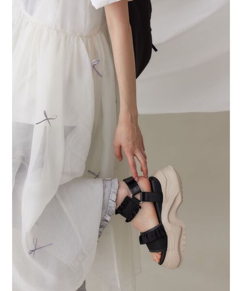 新品 merry jenny 靴 サンダル Lサイズ ブラック merry jenny サンダル frill back strap sandal sneakers