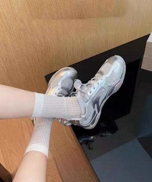 スニーカー リボン シルバー レースアップスニーカー レディース