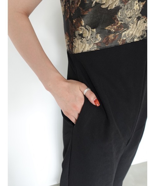 sahara（サハラ） オールインワン Cross Neck Jacquard Jumpsuits
