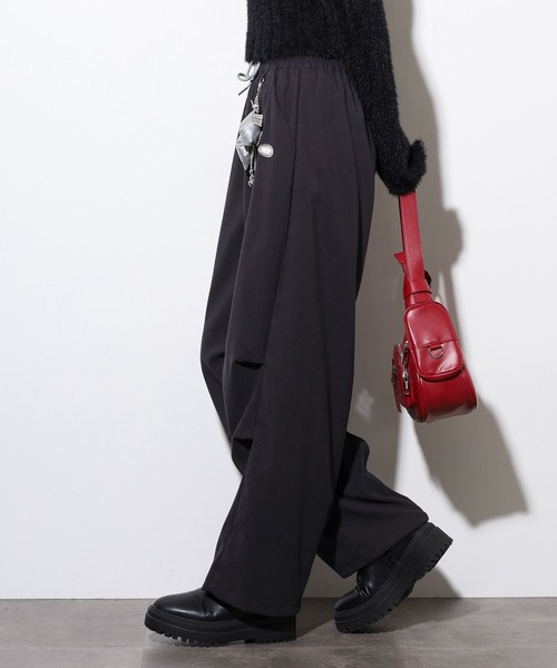 WORKS ワイドパンツ パンツ チャーム付パラシュートパンツ レディース