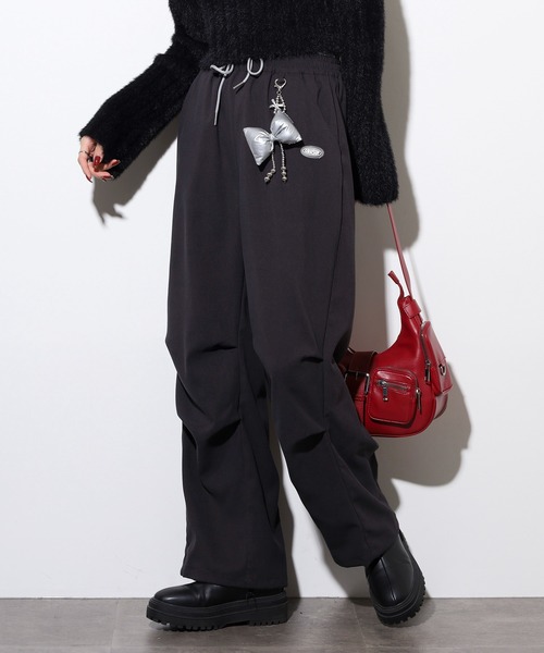 WORKS パンツ チャーム付パラシュートパンツ レディース : ZOZOTOWN