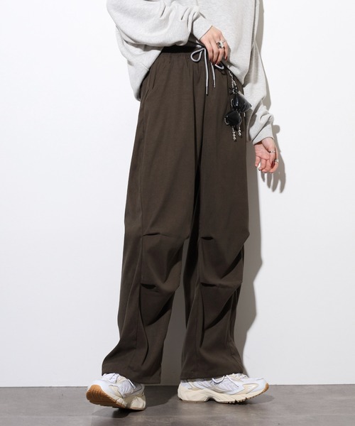 WORKS パンツ チャーム付パラシュートパンツ レディース : ZOZOTOWN