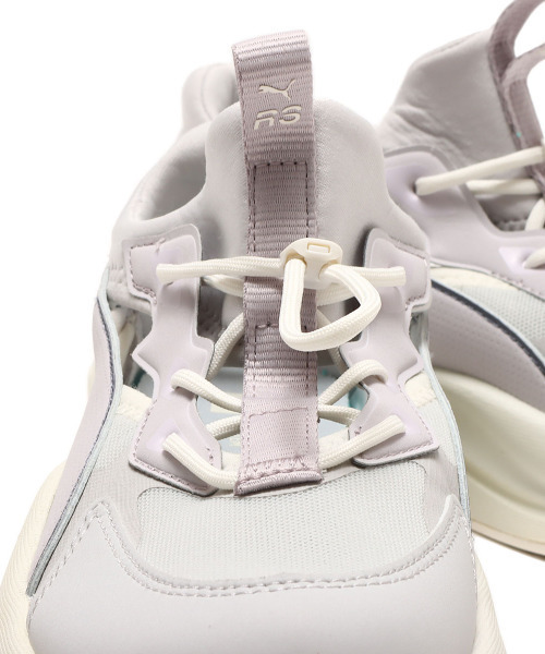 PUMA（プーマ） ローカットスニーカー 23.5cm グレー レディース