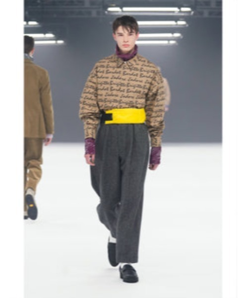 「MISTERGENTLEMAN」 長袖シャツ MEDIUM ベージュ メンズ_画像5