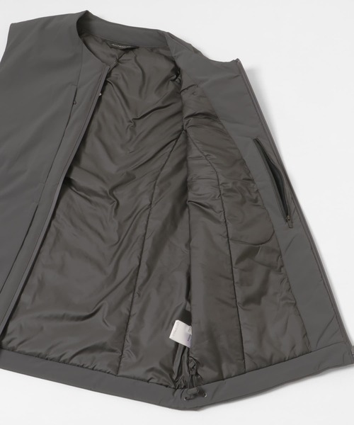 DESCENTE ALLTERRAIN ダウンベスト ベスト ALLTERRAIN