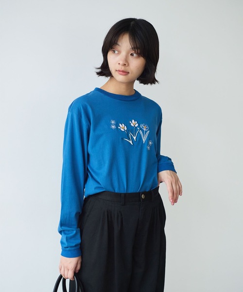 bulle de savon（ビュルデサボン） tシャツ クロッカス アップリケ