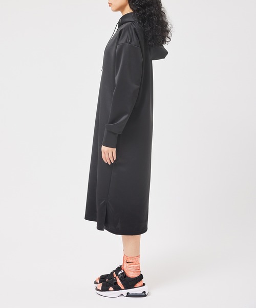 「NERGY」 長袖ワンピース FREE ベージュ レディース_画像2