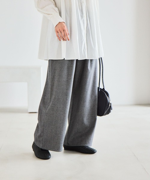 【新品未使用】レディース パンツ I am I in fact（アイアムアイインファクト） パンツ FULL MOON