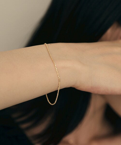 COCOSHNIK（ココシュニック） ブレスレット K10クリスクロスチェーン
