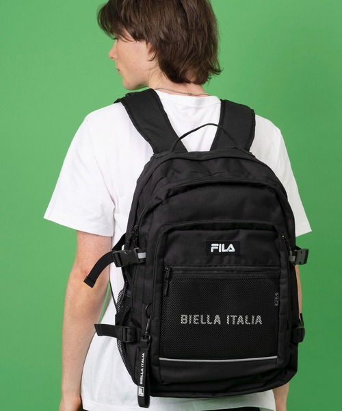 新品・未使用／タグ付き　FILA 撥水リュック　バックパック（ブラック・30L） フィラ FILA フィラ FILA リュック 女子 30L 大容量 通学 男子